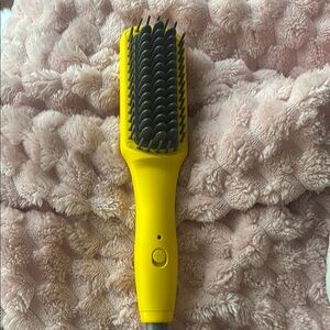 Yellow Dry Bar Hair Straightening Brush